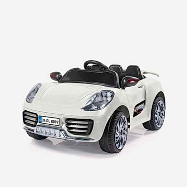 8197 OYUNCAK DAYTONA BEYAZ 12V AKÜLÜ ARABA